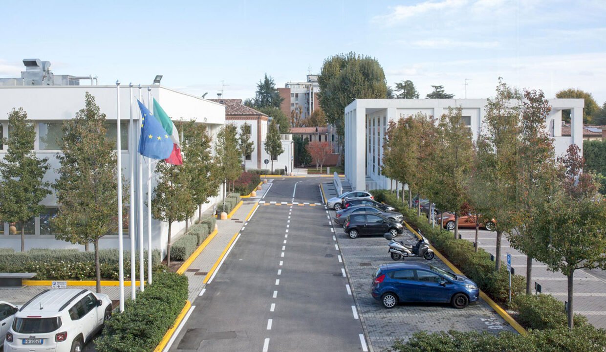 img-azienda-immobili-006